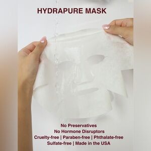 White Hydrating Skincare Mask Paraben-Free